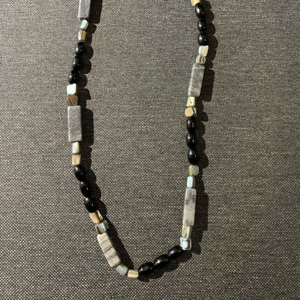 Bead necklace - Picture 4 of 7